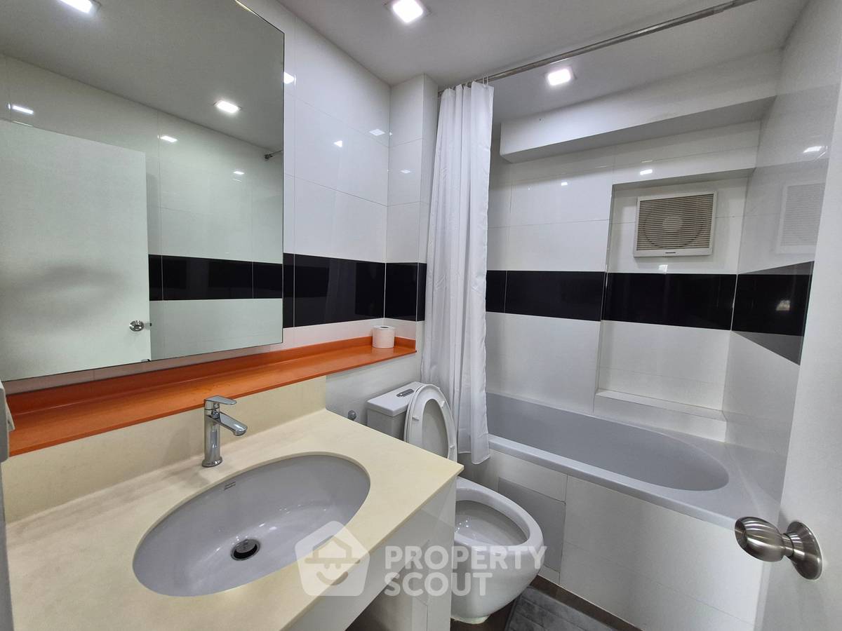 รูป คอนโด 2-ห้องนอน ที่ ทองหล่อ ทาวเวอร์ คอนโดมิเนียม ใกล้ BTS ทองหล่อ (ID 2565607) - รูปที่ 8/8