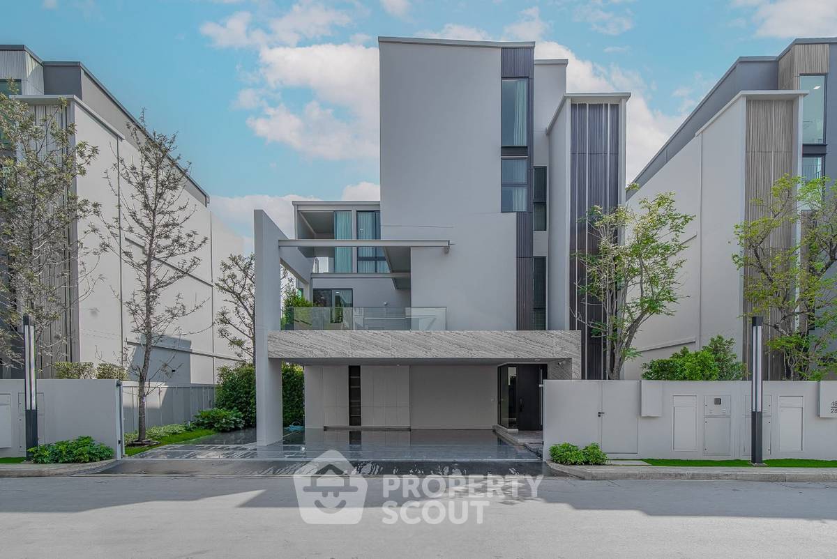 picture 4-BR House at Vive Krungthep Kreetha close to Krungthep Kreetha (ID 2514144) - 2/30