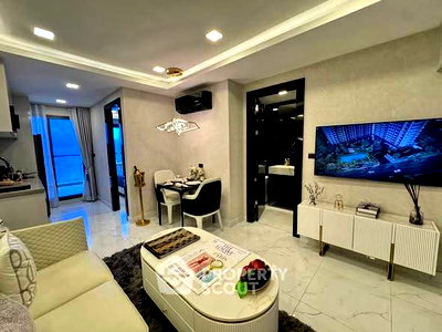 Condos for sale : 1-BR Condo at Grand Solaire Pattaya close to Pattaya South (ID 2417616)