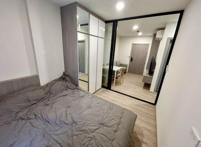 code : F28 ว่างแล้ว!! คอนโดให้เช่า ออริจิ้น ปลั๊ก แอนด์ เพลย์ สิรินธร | ใกล้ MRT สิรินธร เพียง 350 ม. วิวเมืองไม่บัง