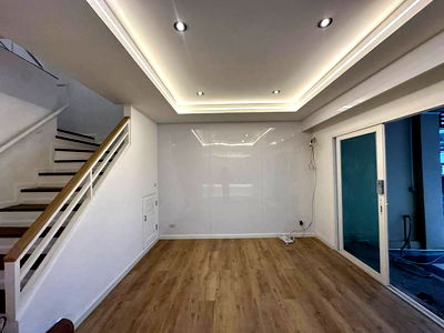 ทาวน์โฮม ถนนพัทยาสาย 3 : Spacious 4 Bedroom Townhouse for sale in Thepprasit Pattaya