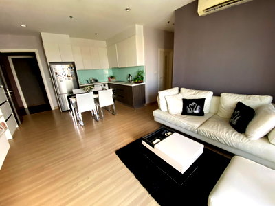Condos for rent : Urbano Absolute Sathorn - Taksin Near BTS Krungthongburi  , The Icon Siam   74 sq m., 28th floor 2 bedrooms, 2 bathrooms 