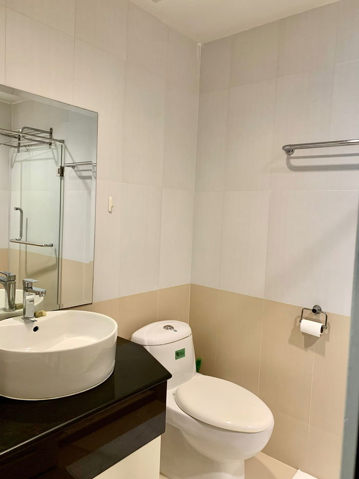 picture T1509 Condo for rent, Sukhumvit Living Town. Beautiful unit, fully furnished, special price. - 10/10