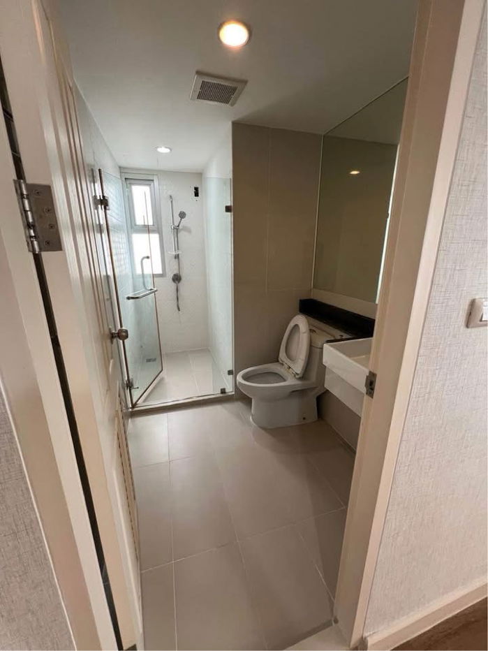 picture For Rent: The Kris Ratchada 17 - 2 Bedrooms - 6/8