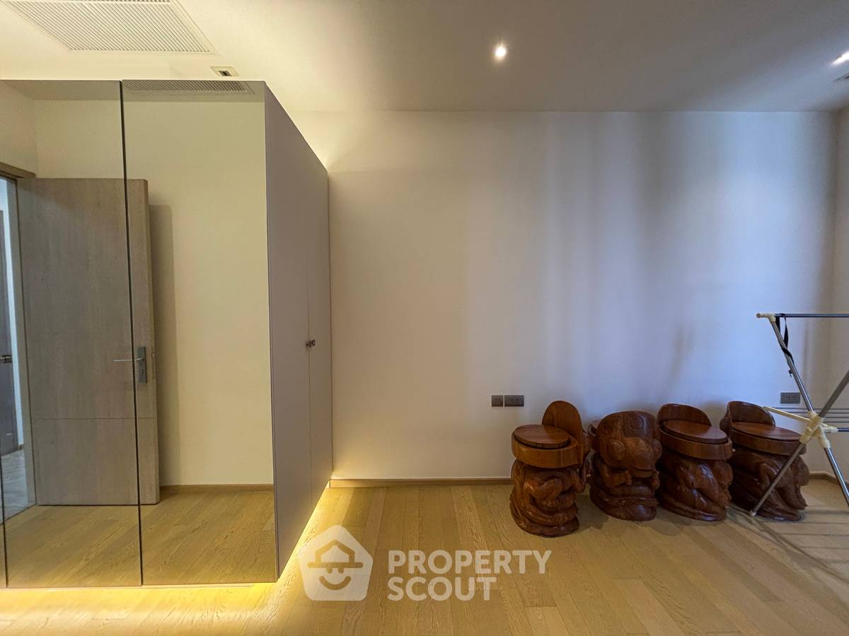 picture 2-BR Condo at ASHTON Asoke - Rama 9 near MRT Phra Ram 9 (ID 2523238) - 8/12