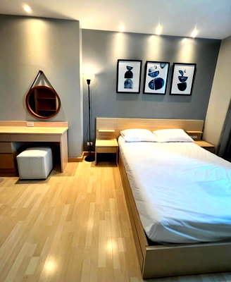 Condos for rent : Condo for rent 🏢✨Rhythm Ratchada, beautiful room, next to MRT. Interested? Add Line @255ghzjq.
