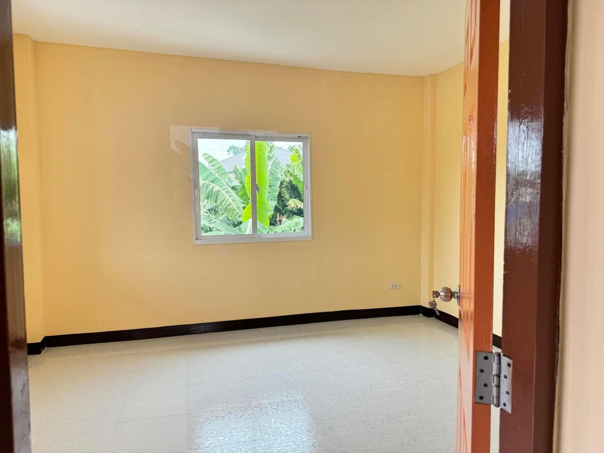 รูป 🔥 ให้เช่าบ้านพร้อมที่ดินกว้าง – ม.สินพัฒนาธานี ติดตลาดบองมาร์เช่ ทำเลประชานิเวศน์ 1 เข้า–ออกสะดวก - รูปที่ 6/11