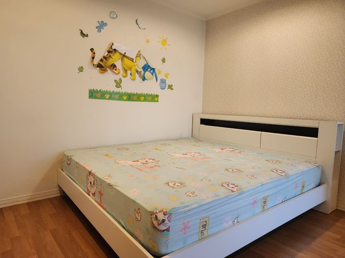 ✨ Condo for sale: Lumpini Place Pinklao 🏢 Large 2-bedroom unit in the heart of Pinklao.