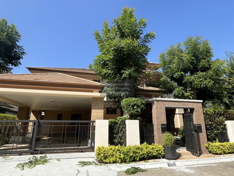 For Sale House , Narasiri Phatthanakan-Srinakarin , wide frontage , newly renovated , MRT-Kelantan , Suan Luang , Suan Luang , Bangkok , CX-143428 ✅ Live chat with us ADD LINE @connexproperty ✅