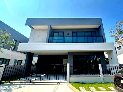 Houses for rent Samut Prakarn : 🏡 House for Rent – Centro Bangna Large single detached house ✨ 🔥 Fully built-in throughout the house