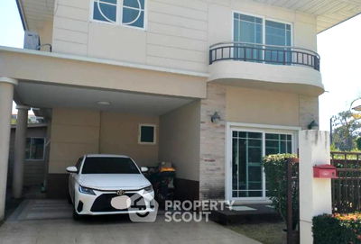 Houses for sale Chiang Mai : 4-BR House in Chang Phueak (ID 1612296)