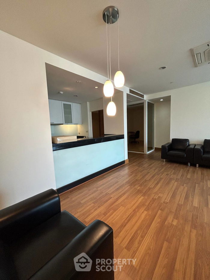 picture 2-BR Condo at Sky Villas Sathorn in Bang Khlo (ID 2572847) - 8/8