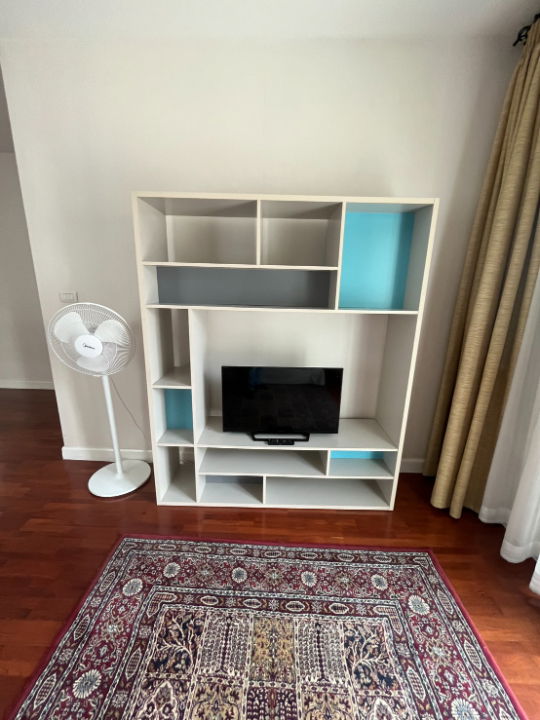 picture Baan Siwalee Mee Chok house for sale at a bargain price. Large corner plot with ample space. SW003377 - 9/31