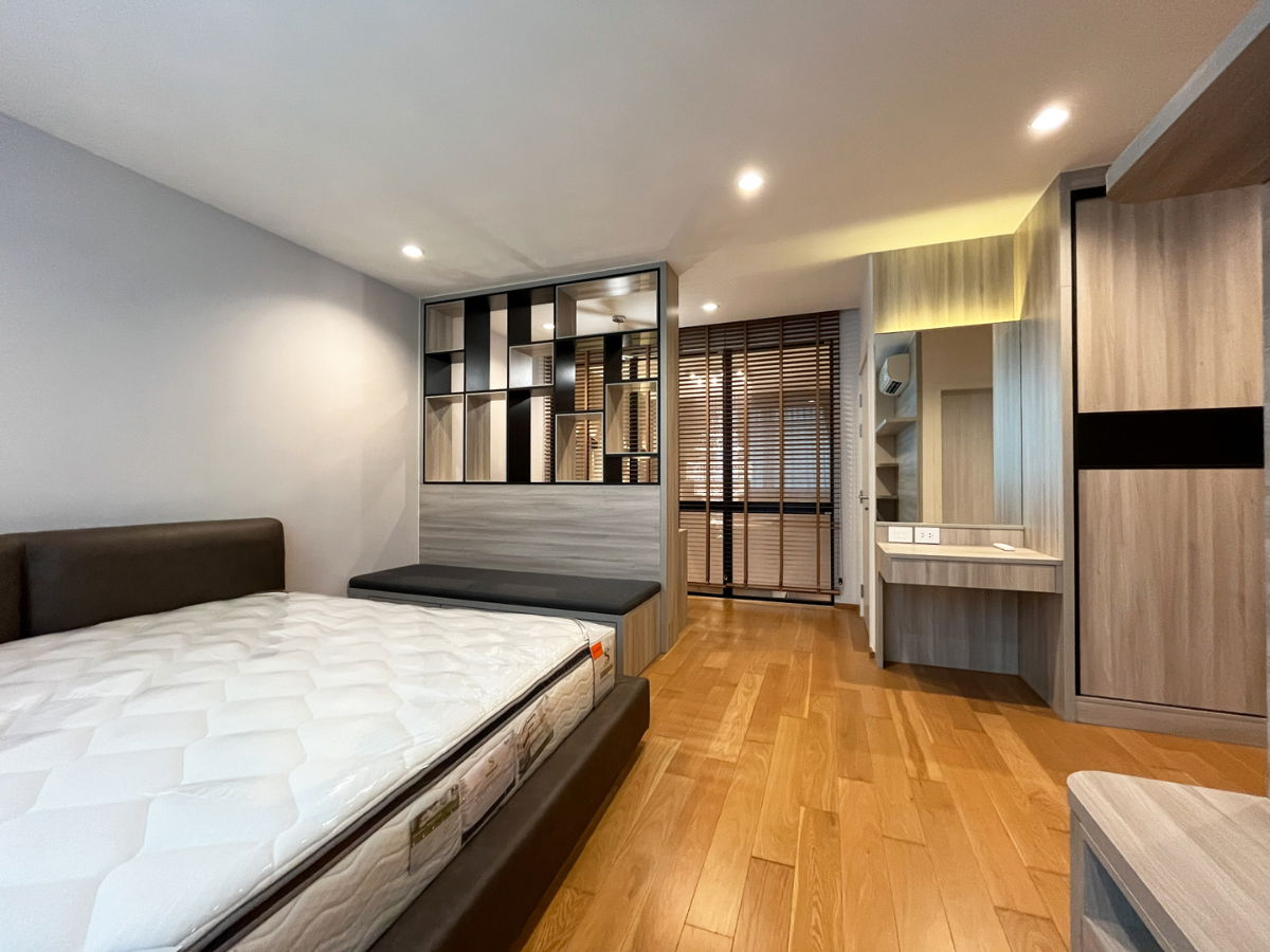 รูป ให้เช่า ทาว์นเฮ้าส์ 3 ชั้น ครึ่ง 3 ห้องนอน ศรีนครินทร์–พระราม 9 - รูปที่ 14/26