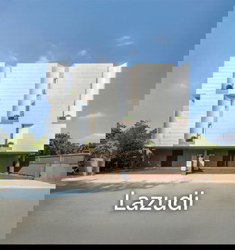 ทาวน์เฮาส์หรู 285 ตร.ม. 3 ชั้น ใกล้บางนา ทำเลศักยภาพ