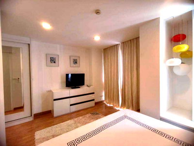 คอนโดให้เช่า : Rent THE ALCOVE สุขุมวิท 49 2ห้องนอน 68ตรม. เฟอร์ครบ 33,000 บาท