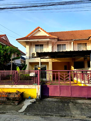 เช่าบ้านแฝด โลตัส โกเฟรช หมู่บ้านพฤกษา 3 : ให้เช่าบ้านพฤกษา 33 บางบัวทอง บ้านแฝดพ.ท. 35 ตร.ว.