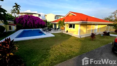 Houses for sale Chalong : 3 Bedroom House for sale in Chalong, Phuket  5995081