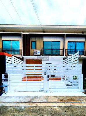 Townhouses for sale Bangkok : For Sale Townhouse/Townhome  , The Connect Wongwaen - Ramintra 2 , Samae Dam , Bang Khun Thian , Bangkok , CX-142919 ✅ Live chat with us ADD LINE @connexproperty ✅