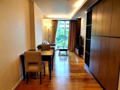 ขายคอนโด : ขายคอนโด โฟกัส แอท เพลินจิต อาคาร 1 ชั้น 3 1 ห้องนอน ขนาด 47 ตรม ใกล้ ตลาดนัดไทยช่วยไทย