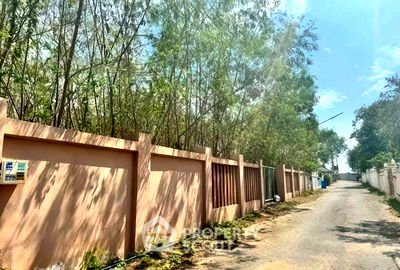 Land for sale Bang Lamung Chonburi : 800 m² Land for Sale close to Map Prachan Lake (ID 2571678)