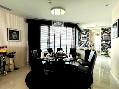 ขายคอนโด : Reflection Jomtien Condominium for Sale Jomtien Direct Sea View