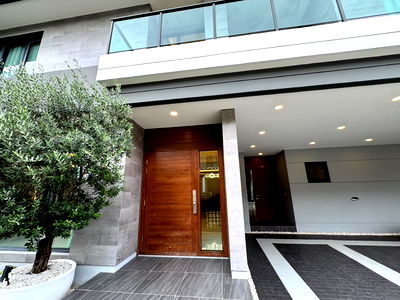 Houses for rent Bang Pu Industrial Estate (North) :  Luxury Corner House at The City Bangna 1| 5 Bedrooms | Near Mega Bangna