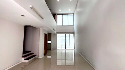 Townhouses for sale Phra Khanong : For Sale: Townhouse, 25.8 sq.wah, Qualitia Sukhumvit 62