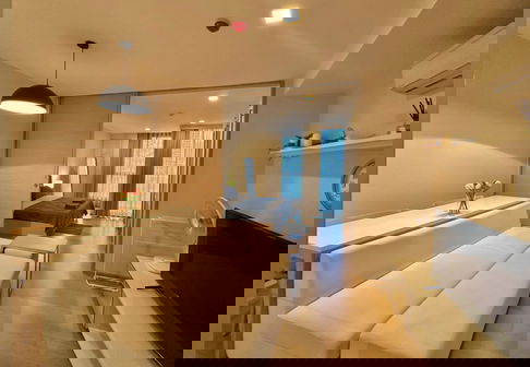 ว่างพร้อมอยู่! Liv@49. 1นอน 40ตร.ม. Line id: @pfagent