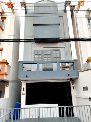 อาคารพาณิชย์ กรุงเทพมหานคร : ขายอาคารพาณิชย์ 3 ชั้น มีดาดฟ้า หนองจอก สังฆสันติสุข 32 กทม 