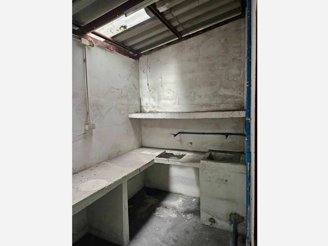 รูป Call : 081-335-8349 ขายอาคารพาณิชย์แหลมฉบัง 4 ชั้น พร้อมดาดฟ้า ถนนสุขุมวิท ตำบลทุ่งสุขลา ศรีราชา ชลบุรี ใกล้มหาวิทยาลัยเกษตรศาสตร์ - รูปที่ 9/11