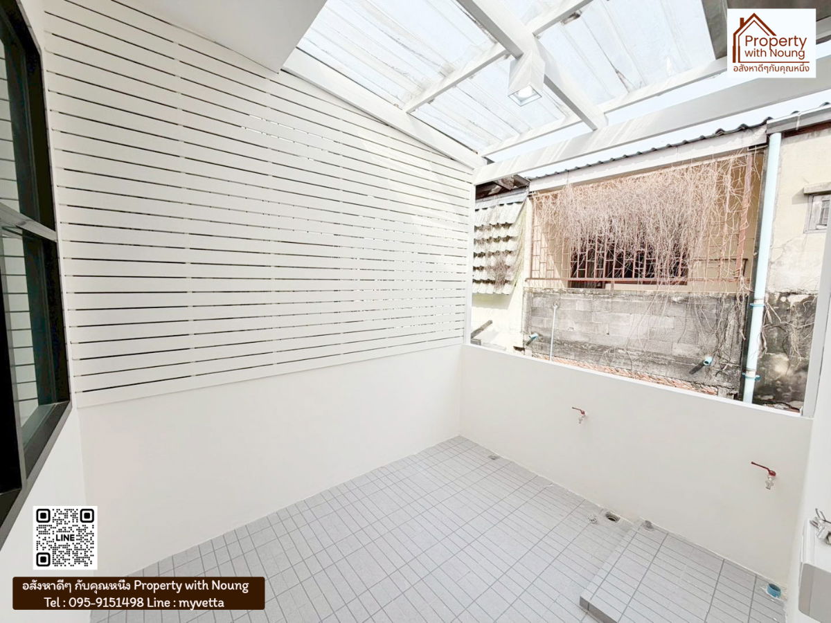 รูป ทาวน์เฮาส์ 2 ชั้น ซอยเสนานิคม1 ถนนเสนานิคม1 ซ.38 ลาดปลาเค้า รีโนเวทใหม่พร้อมอยู่ แถมฟรี แอร์ 2 เครื่อง ปั๊มน้ำ - รูปที่ 29/29