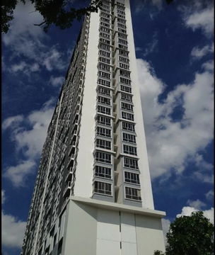 (19632) The Tree Bang Po Station