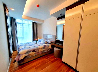 ขายคอนโด : F.Q. ขายคอนโด Focus Ploenchit ราคา 5,500,000 บาท [NCs260116]