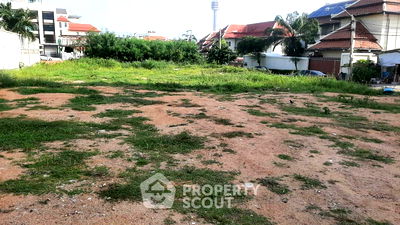 Land for sale Bang Lamung Chonburi : 1,008 m² Land for Sale close to Phratamnak (ID 2568892)