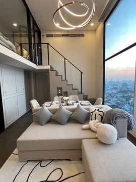 PARK ORIGIN RATCHATHEWI duplex condo with full furnished and premium standard decorations close with bts and malls and with the best view