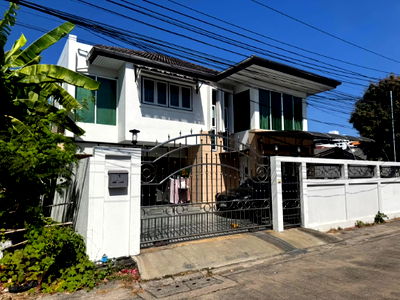 Houses for rent Suan Luang : code : F55 Kheha Nakhon Village 3