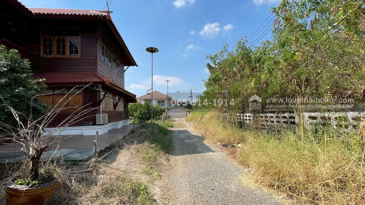 รูป ขายที่ดิน ถนนกำแพงเพชร6 ตำบลหลักหก ปทุมธานี ที่ดินสวย ทำเลดี ใกล้สถานีรถไฟหลักหก (ม.รังสิต) เพียง 350 เมตร เนื้อที่ 185.6 ตร.ว. หน้ากว้าง 23 x 32 เมตร - รูปที่ 11/18