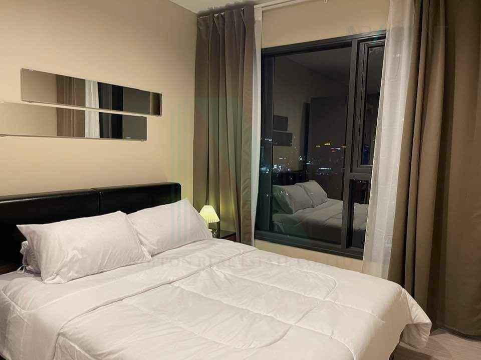 รูป 🚩 ให้เช่าคอนโด ไลฟ์ อโศก ไฮป์ อาคาร 1 ชั้น 35 สตูดิโอ ขนาด 26.00 ตรม ใกล้ Fortune Town - รูปที่ 3/8