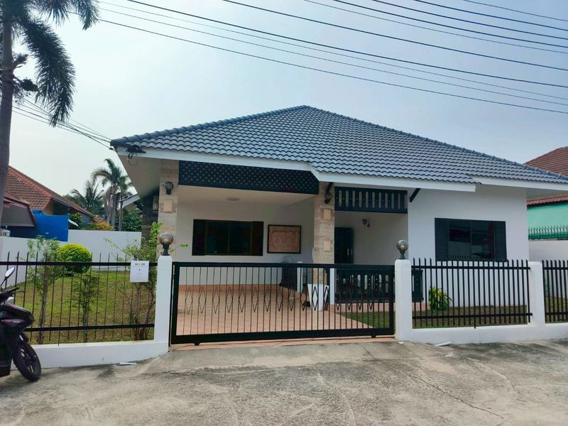 รูป ให้เช่า บ้านเดี่ยว หมู่บ้านเนินพลับหวาน 3 3 ห้องนอน 2 ห้องน้ำ - รูปที่ 1/20