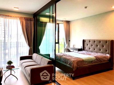 คอนโดให้เช่า : คอนโด 1 ห้องนอน Venio Sukhumvit 10 ใกล้ BTS Asoke (ID 947869)