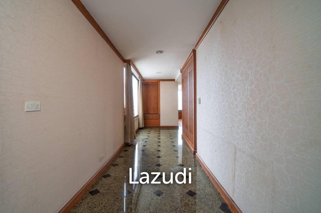 picture 254 sqm high floor condo Asoke Tower Khlong Toei Nuea Bangkok - 15/23