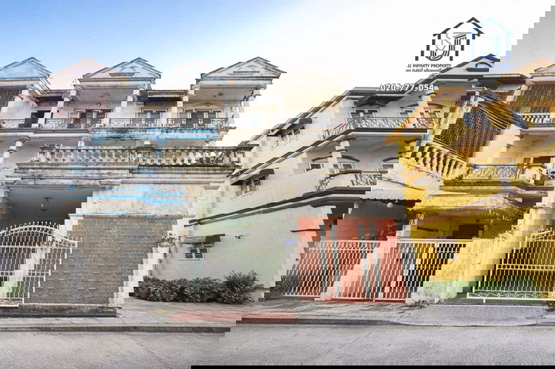 รูป ขายทาวน์โฮม 3 ชั้น หมู่บ้านกรุงทอง 5 ซอยนวมินทร์ 111 แยก 1 หลังมุม ใกล้ทางด่วนรามอินทรา - รูปที่ 1/13