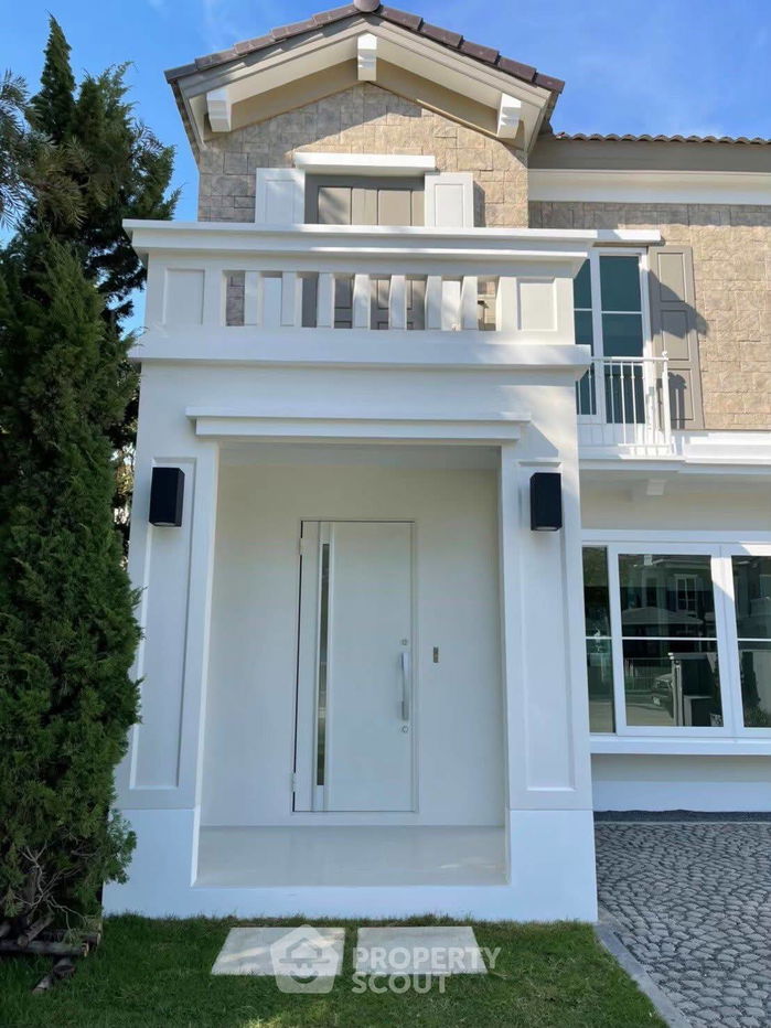 รูป บ้าน 3-ห้องนอน ที่ อัญญ่า บางนา-รามคำแหง 2 ใน ดอกไม้ (ID 2573731) - รูปที่ 10/28