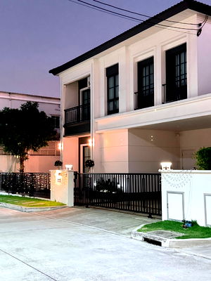 Houses for rent วิทยาลัยบริหารธุรกิจและการท่องเที่ยวกรุงเทพ : Luxury single house for rent, fully furnished in BKK. The Ricco Ressience Prime Chatuchote. 🔥