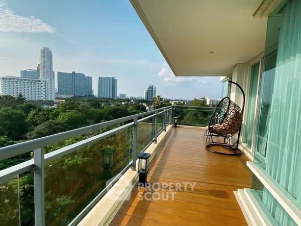 picture 2-BR Condo at Reflection Jomtien Beach Pattaya close to Pattaya (ID 2578784) - 1/11