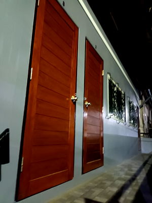 Shophouses for rent Bhakasa Industrial : room for rent near bts soi rawat6