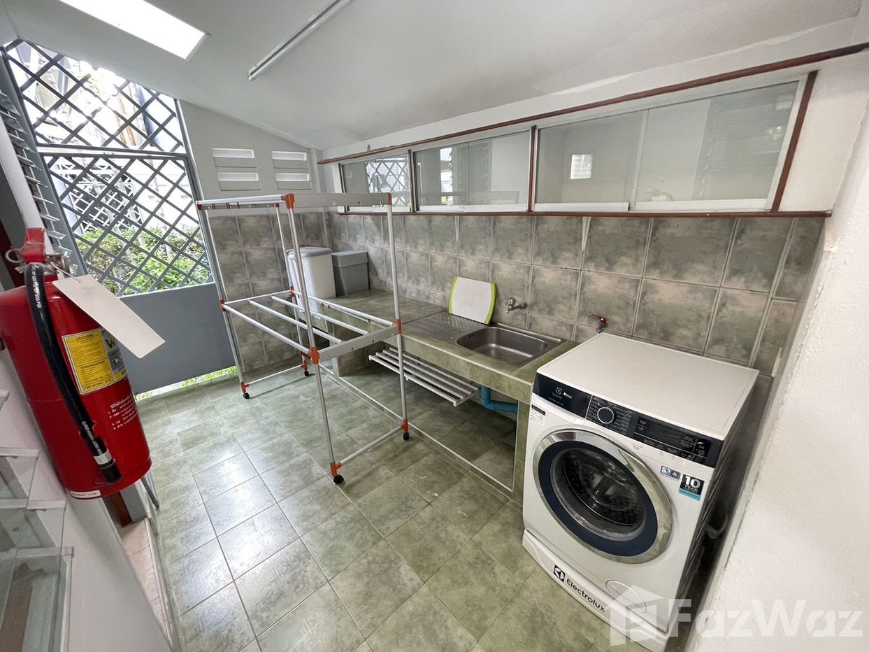 รูป วิลล่าให้เช่า 3 ห้องนอน ในโครงการ เชอรี วิลล่า สาทร 1630620 - รูปที่ 11/12