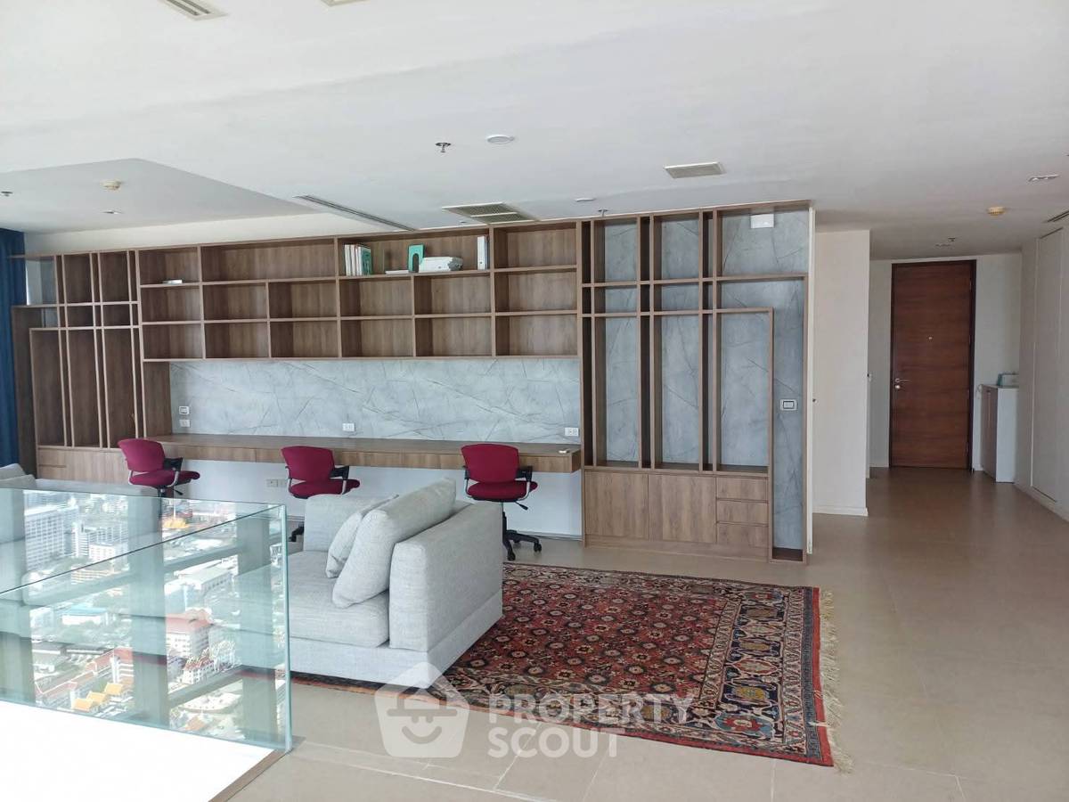 รูป คอนโด 3-ห้องนอน ที่ เดอะ ริเวอร์ คอนโดมิเนียม ใกล้ BTS สะพานตากสิน (ID 2578467) - รูปที่ 5/9