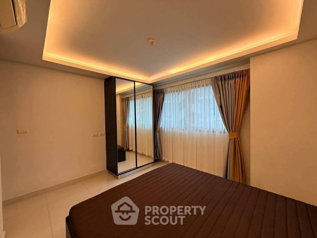 picture 2-BR Condo at Club Royal Condominiums close to Sanctuary of Truth (ID 2453468) - 4/16